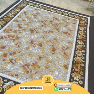کاور فرش و روفرشی کشدار طرح ۳ بعدی خیلی عالی و ویژه داماس داماسک رنگ طوسی ترکیب قهوه ای و طلایی کد ROU1548 (ویدیو)