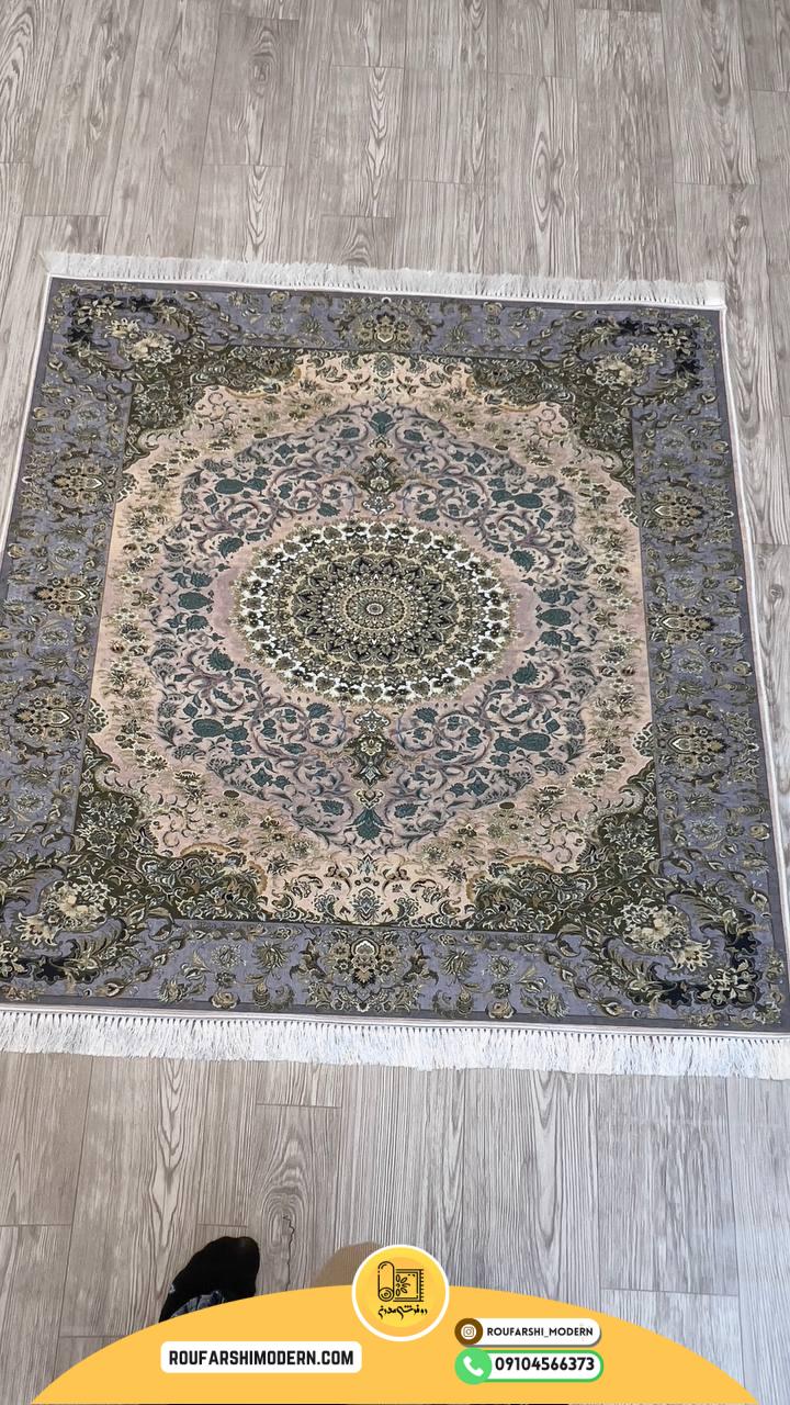 فرشینه با رویه مخمل و زیره نمد 1000 گرم ترمزدار کد RH 2168