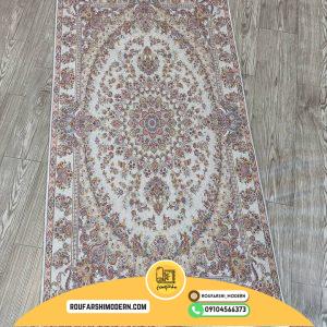 فرشینه نمدی رویه مخمل با نمد 1000 گرم، ترکیبی از زیبایی و دوام برای دکوراسیون منزل شما است. این فرشینه با رویه‌ای لطیف و نمدی مقاوم، انتخابی ایده‌آل برای ایجاد فضایی گرم و شیک است. ضد آلرژی و مناسب برای هر محیط داخلی.