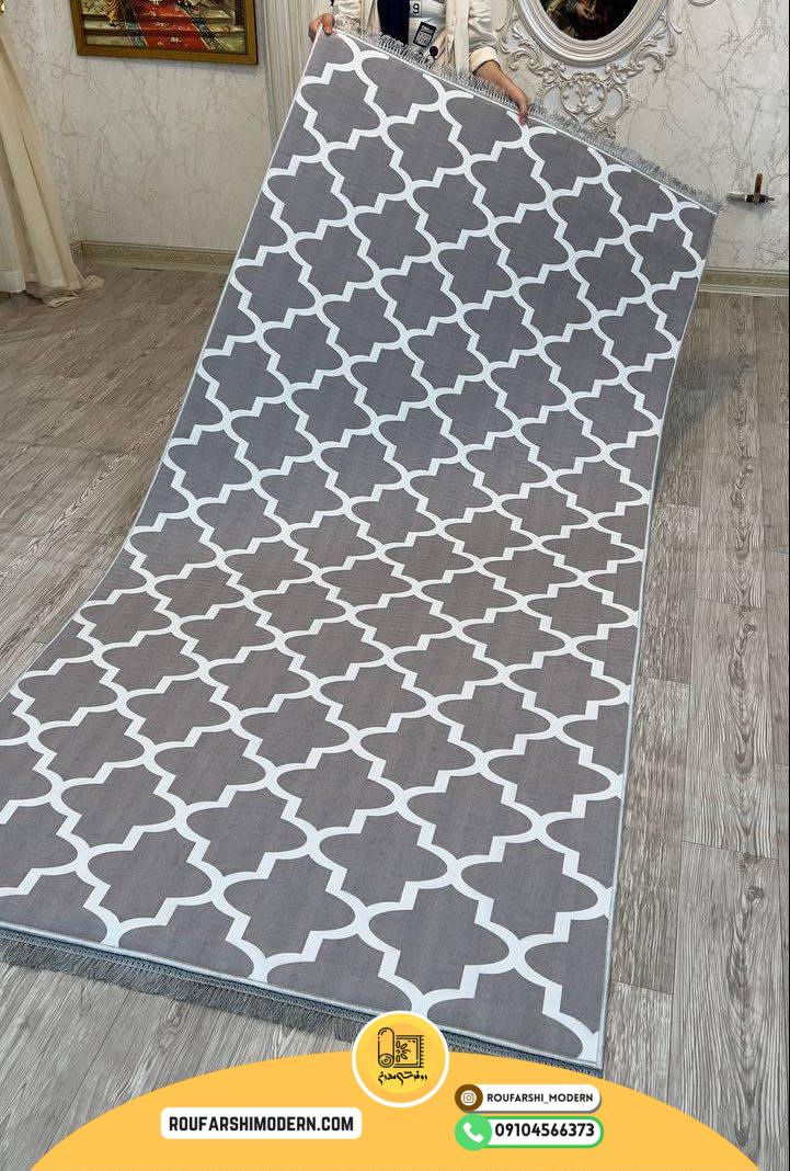 فرشینه نمدی با ضخامت 1000 گرم، از جنس نمد با کیفیت بالا و طراحی مقاوم. این فرشینه به طور ویژه برای تأمین راحتی و دوام بیشتر تولید شده است و مناسب برای استفاده در فضاهای مختلف خانه یا محل کار. انتخابی ایدهآل برای ایجاد محیطی گرم و نرم با عملکرد عالی."